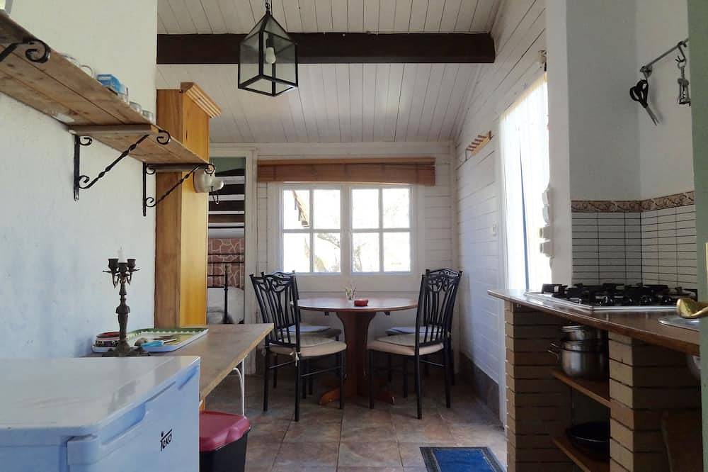 Sol, mar, calma y espacio en una finca de 6.5 ha, Casita Tres in Perelló, Costa Dorada