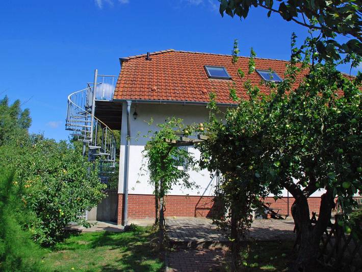 Ganze Ferienwohnung, Ferienwohnungen mit Terrasse - Ferienwohnung mit Gartenterrasse in Patzig, Bergen auf Rügen und Umgebung