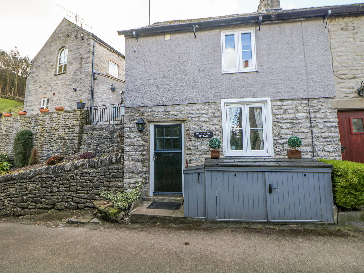 High View Cottage in Castleton, Derbyshire