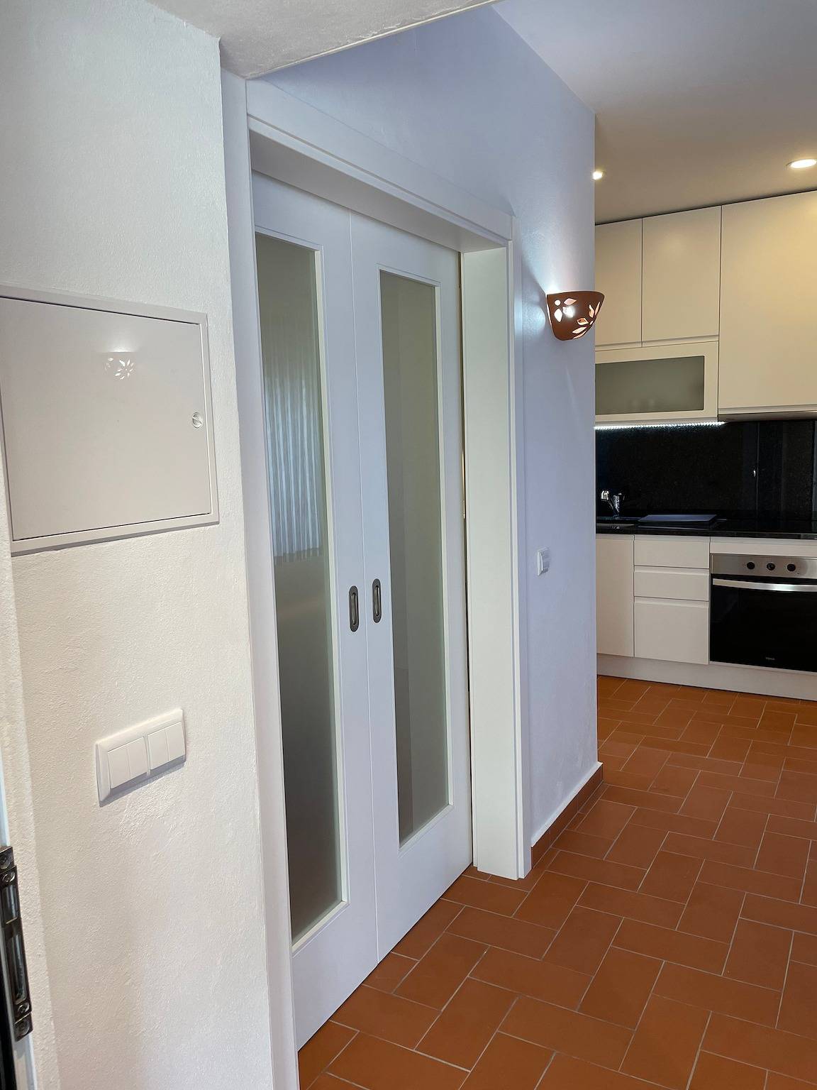 Ferienwohnung 'Apartamento Nascimento' mit Pool, Terrasse & Klimaanlage in Tavira, Santa Luzia (Tavira)