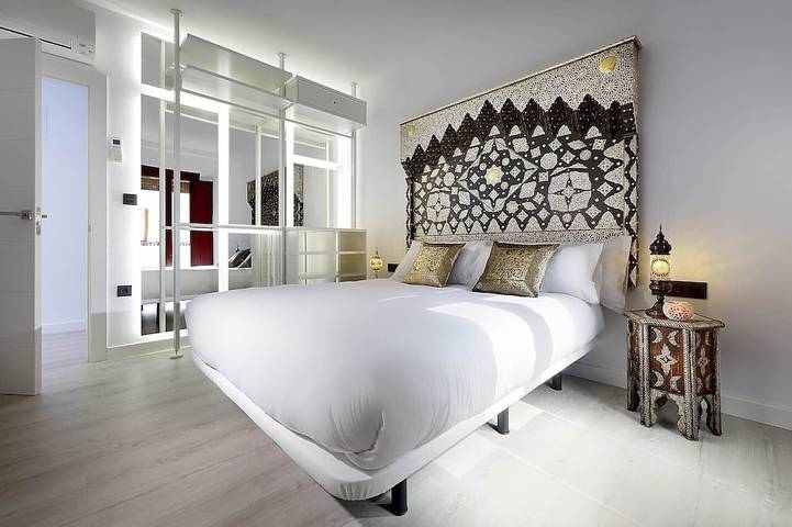 Apartamento entero, Art Chapiz II - Sunny Luxury Apartment-Albayzin. Parking Available! in Granada, Provincia de Granada