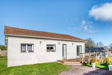 Location de vacances pour 8 personnes, avec jardin à Le Tilleul