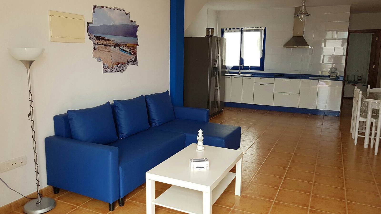 Vacation Home 'Azul' with Sea View, Private Terrace and Wi-Fi in La Graciosa, Parque Natural Archipiélago Chinijo