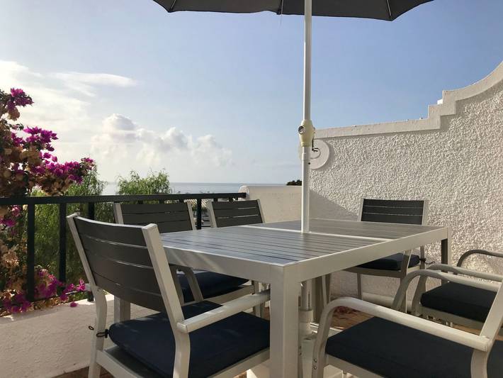 Zentrales Ferienhaus mit bezauberndem Meerblick in Praia da Luz, Luz
