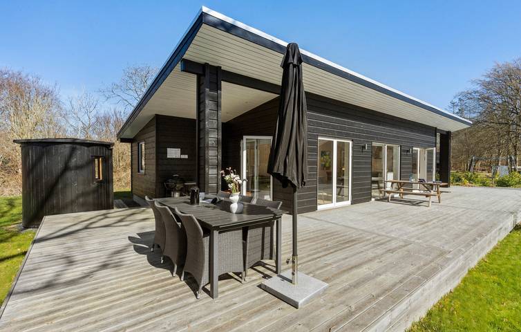 Ferienhaus für 6 Personen, mit Sauna in Ahl Strand