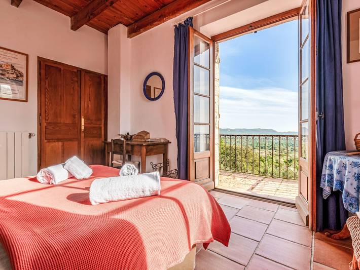 Location de vacances pour 10 personnes, avec jardin et balcon à San-Gavino-di-Carbini - 4