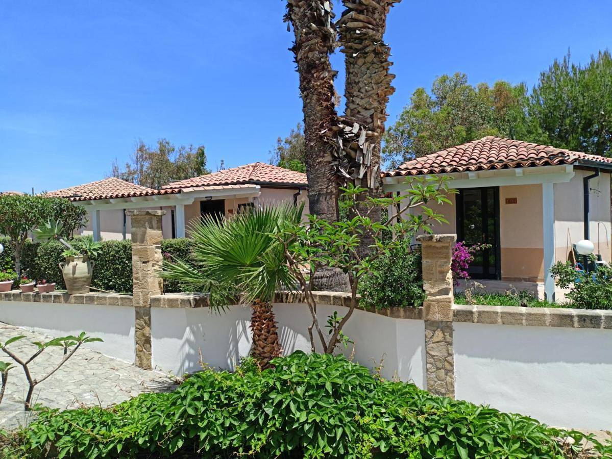 Soleada Club in Spiaggia di Campofelice di Roccella (Campofelice di Roccella), Campofelice di Roccella