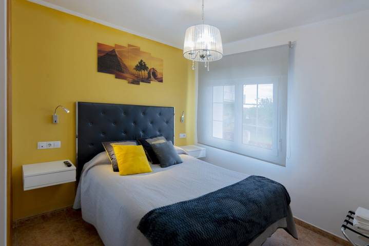 Holiday apartment for 4 people, with balcony/terrace - 1