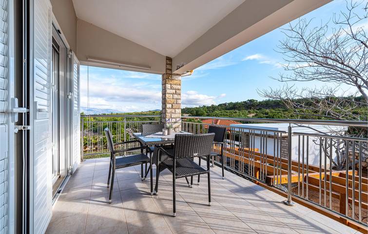 Ferienwohnung für 4 Personen, mit Terrasse, mit Haustier in Razanac - 4