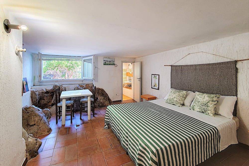 Private sea access garden house (house C) in Castro (Lecce), Lecce Province