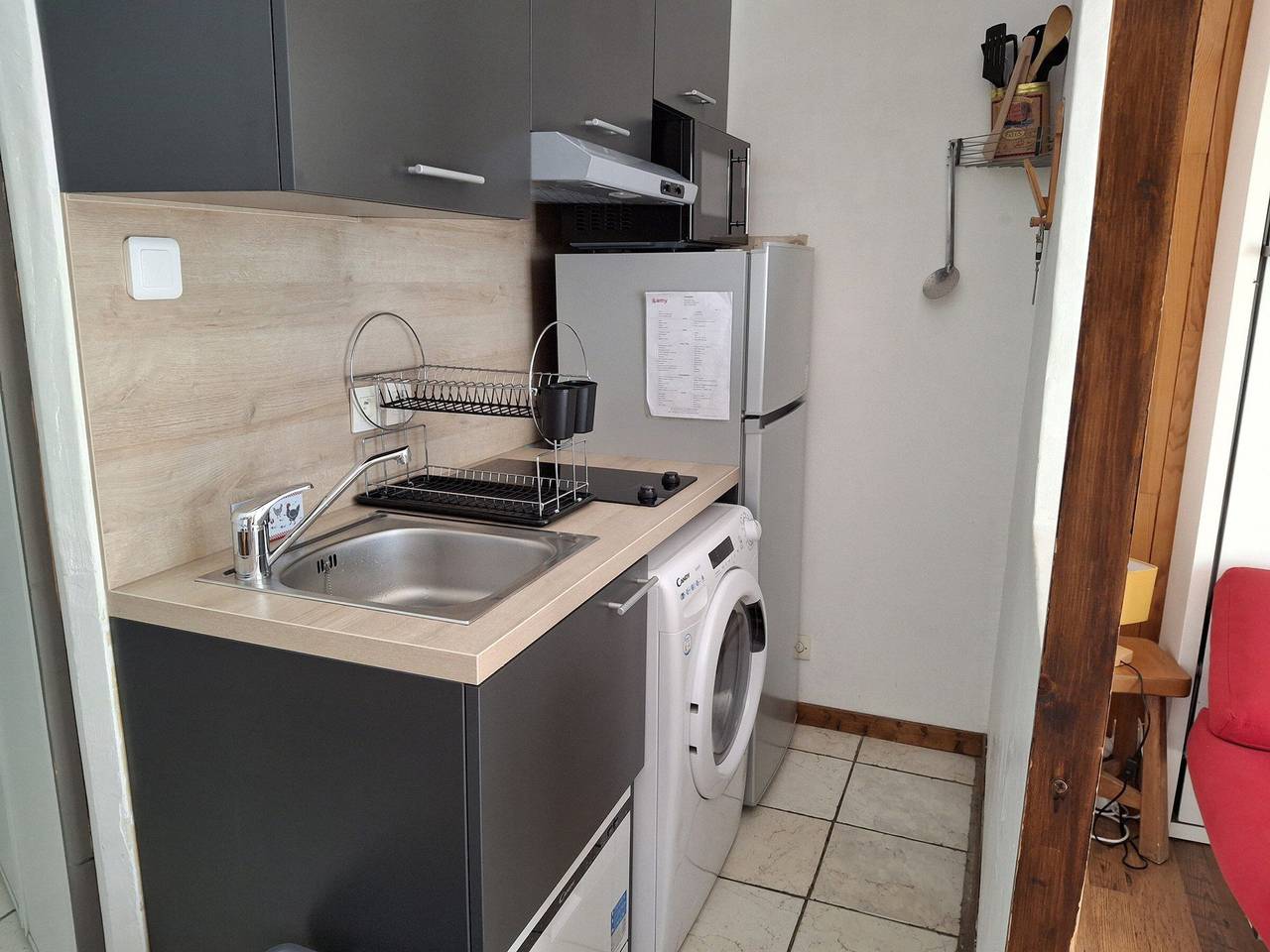 Ganzes Studio, Gemütliches Studio mit Wlan, Balkon und Parkplatz - Nähe Skilift und Kurzentrum in Brides-les-Bains, Les Trois Vallées