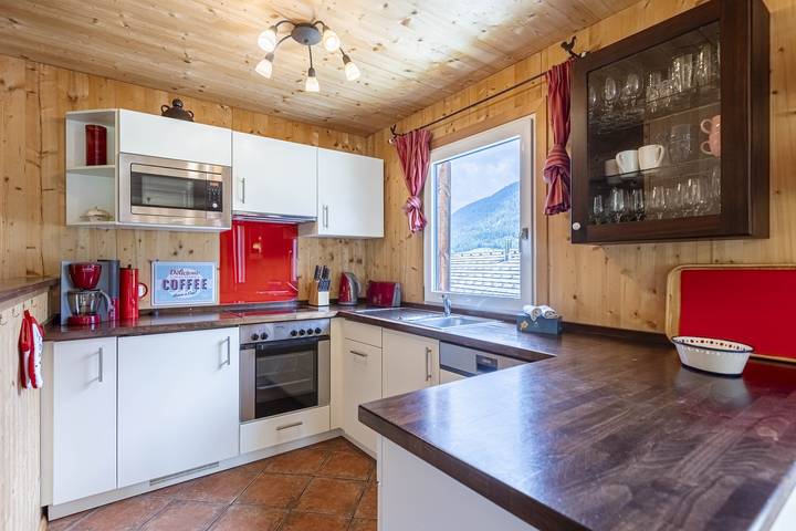 Ferienhaus für 6 Personen, mit Garten und Sauna sowie Balkon in Dachstein West