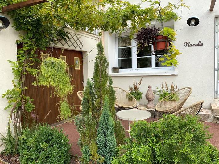 Chambre d’hôte pour 6 personnes, avec terrasse à Saint-Julien-de-Chédon - 3