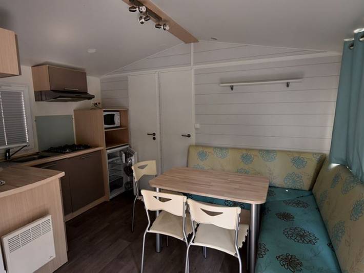 Mobil home pour 2 personnes, avec piscine à Méolans-Revel - 3