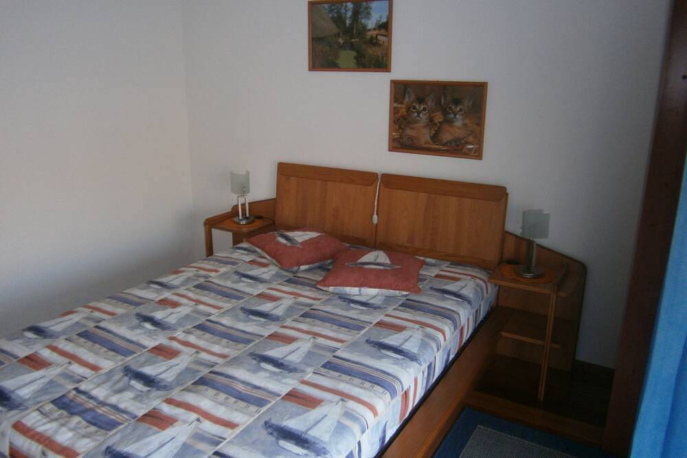 Ganze Wohnung, Waterfront, Gated Community mit Pools, 2 Schlafzimmer, 2 Toiletten, bis zu 6 Personen. in Esmoriz, Aveiro Distrikt