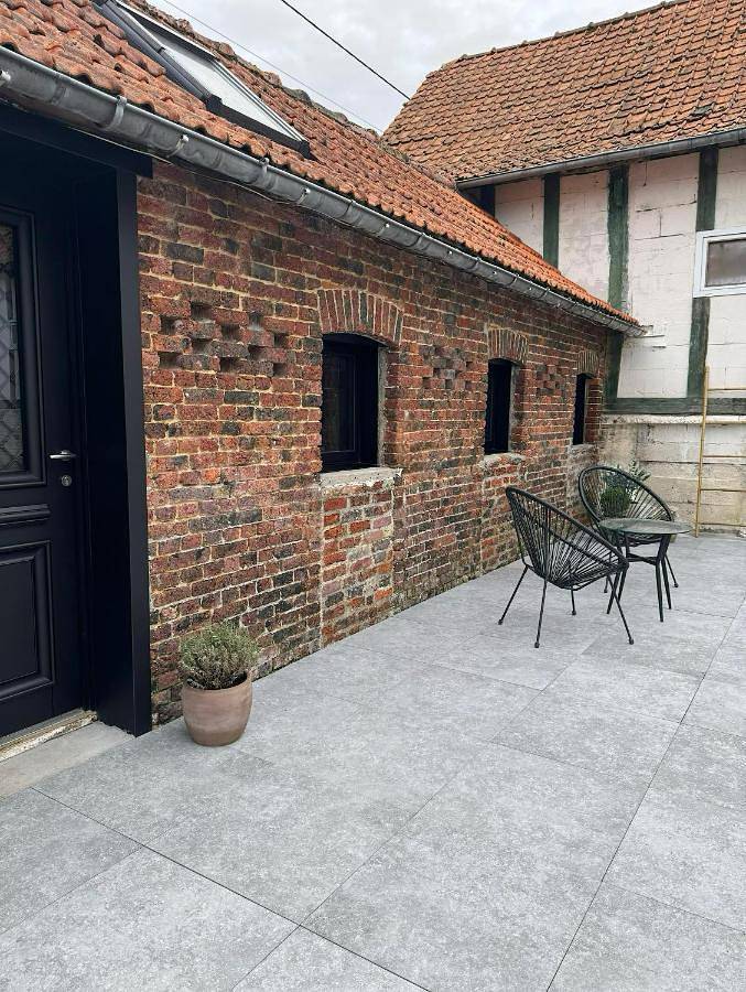 Location de vacances pour 2 personnes, avec terrasse et jardin, animaux acceptés à Colline-Beaumont - 2