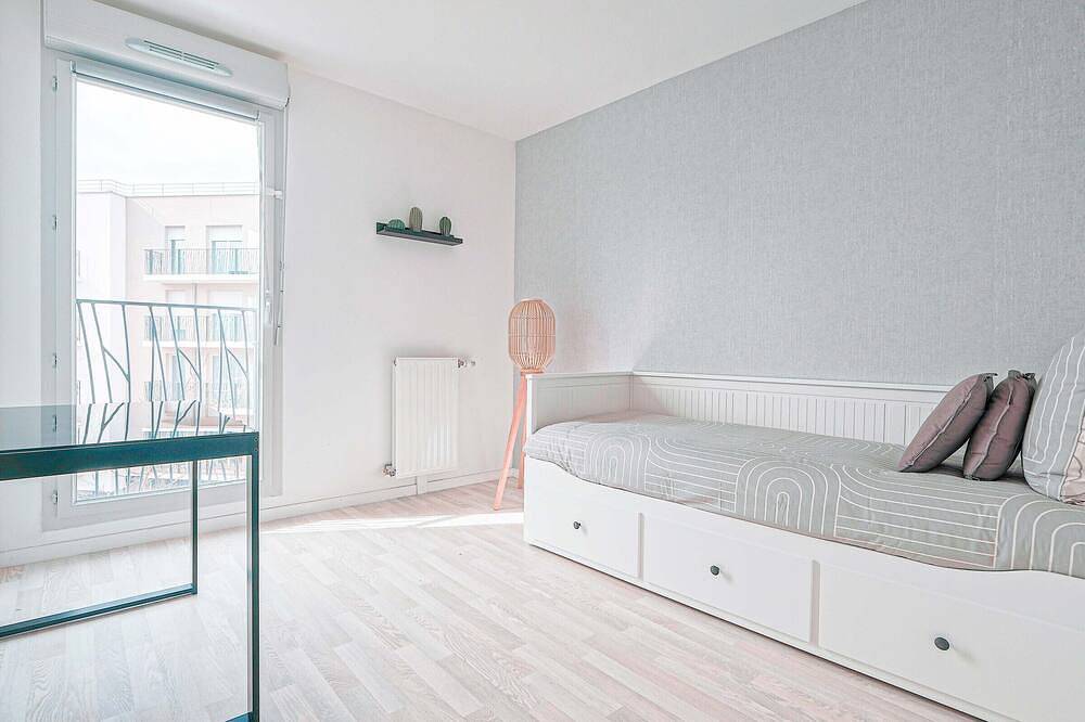 Entire apartment, Appartement F4 à 10 minutes de Disneyland Paris in Bailly-Romainvilliers, Seine-et-Marne