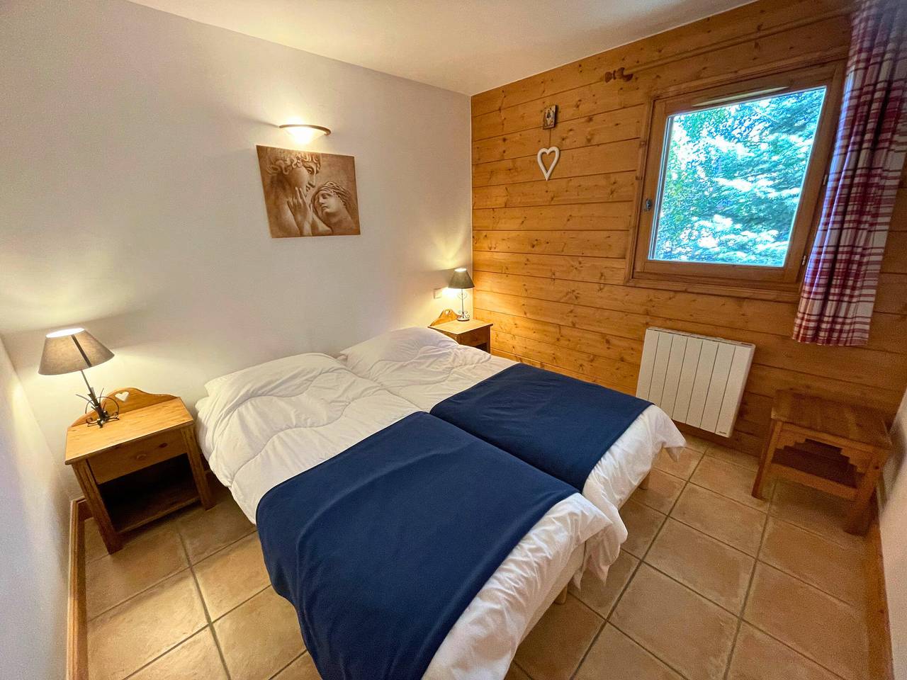 Ganze Wohnung, Charmant 4P à Preyerand, proche des pistes, 6 pers, balcon, parking, wifi inclus in Les Menuires, Saint-Martin-de-Belleville