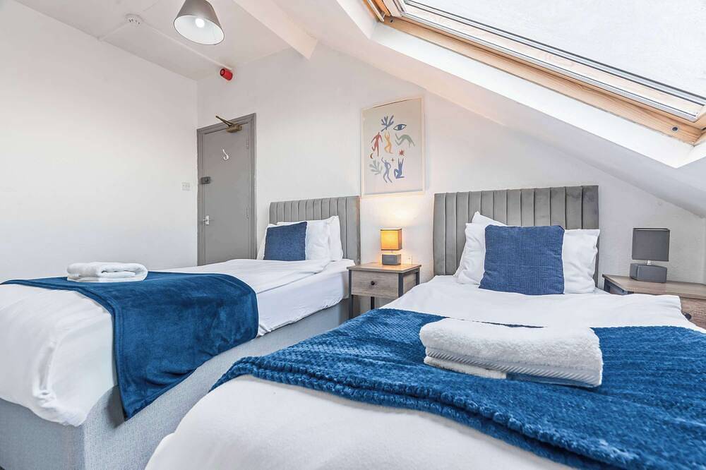 Entire apartment, Lily House - 3 Bed Wifi & Parking Hull in Kingston upon Hull, Yorkshire
