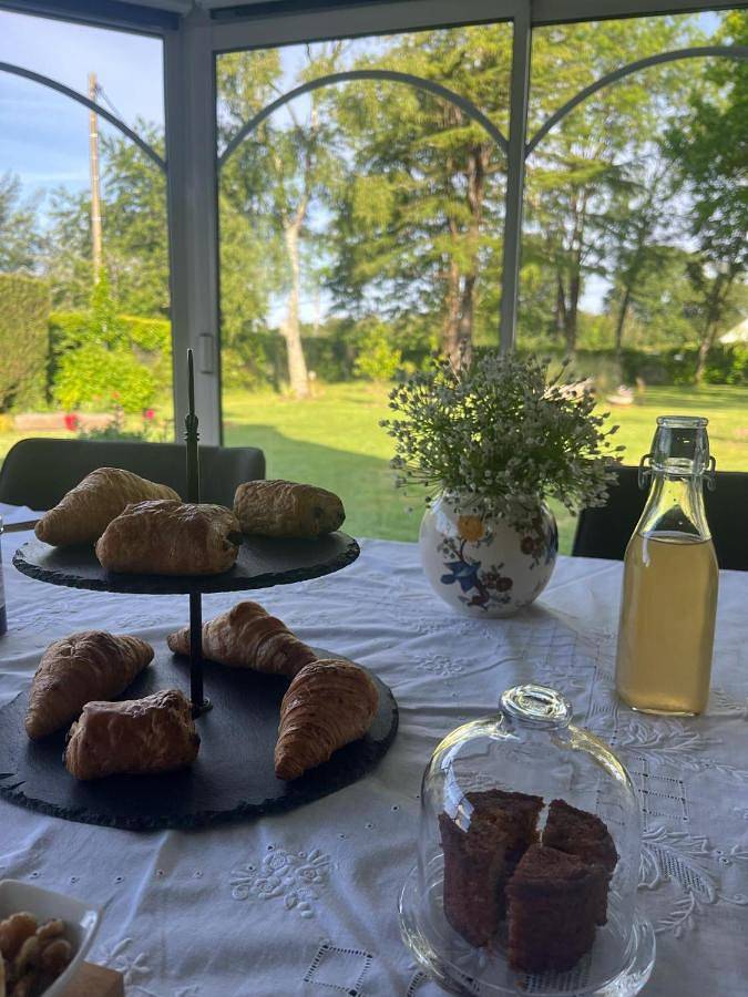 Chambre d’hôte pour 3 personnes, avec jardin ainsi que terrasse et vue à Plumergat - 2