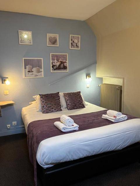 Hôtel pour 2 personnes, avec terrasse dans Château de Saumur - 2