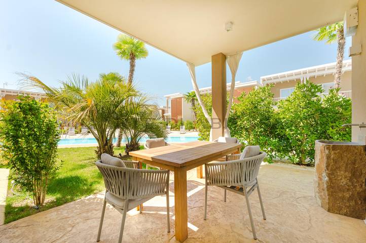Ferienwohnung für 4 Personen, mit Pool und Ausblick - 1