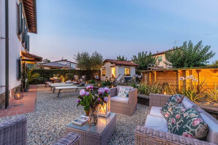 Ferienhaus für 8 Personen, mit Garten und Balkon in Lucca - 4