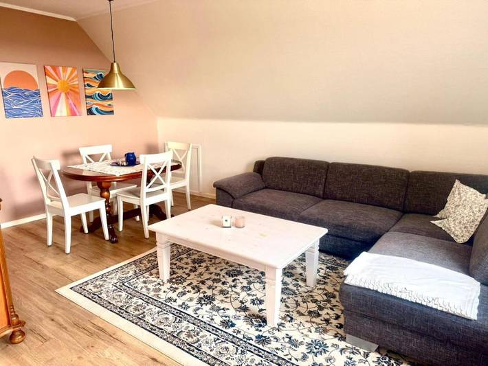 Ferienwohnung für 3 Personen, mit Terrasse und Garten sowie Ausblick