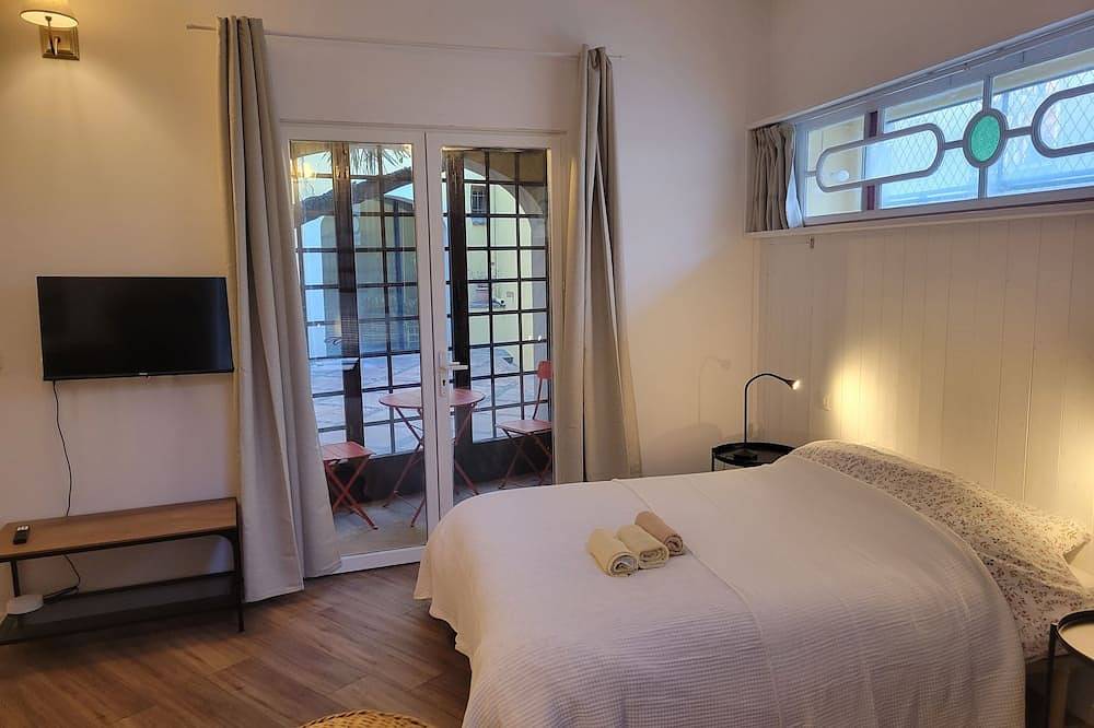 Appartement entier, Le patio Saint Jacques in Perpignan, Côte d'Améthyste