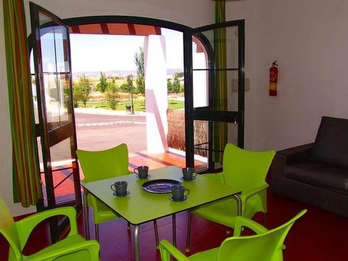 Bungalow mit Terrasse - Platz für 2 Personen in Humilladero, Málaga Provinz