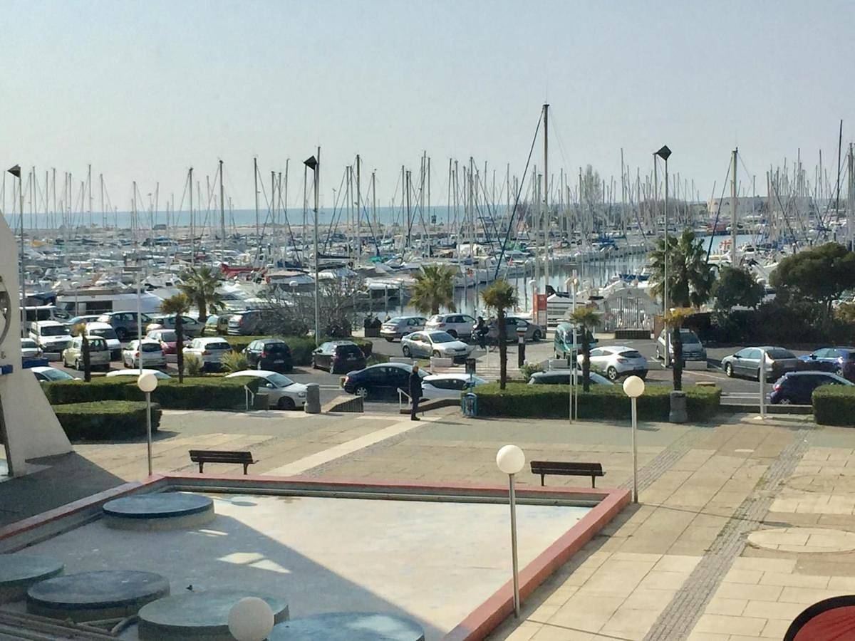 Appartement entier, Studio sur le port in La Grande-Motte, Côte d'Améthyste