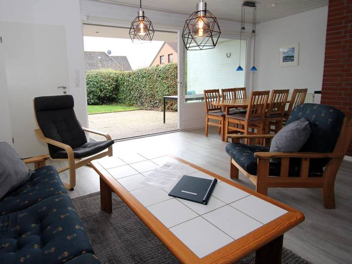 Ferienhaus für 6 Personen, mit Terrasse in Burhave