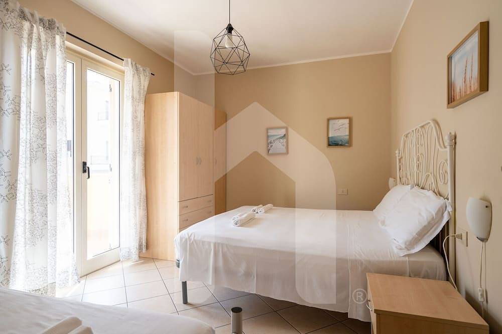 Apartamento entero, Homiday - Via Gramsci Int.7,Two-room apartment on the 2ndfloor in Pineto, Costa Adriatica Abruzzo