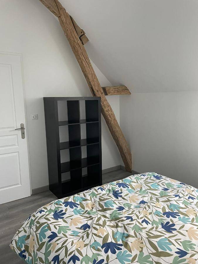 Location de vacances pour 2 personnes, avec terrasse et jardin à Trangé - 2