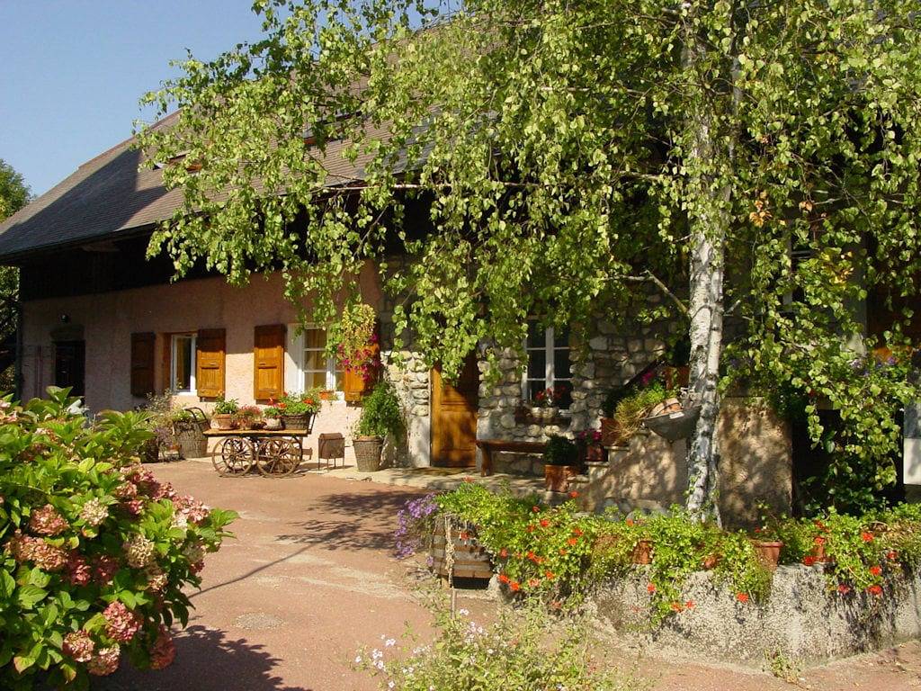 La Jument Verte - Chambres d'hôtes labellisées 3 clés - Chambre Maupassant in Trévignin, Région de Chambéry