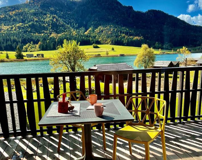 Hotel für 8 Personen, mit Garten und Ausblick sowie Sauna am Weissensee
