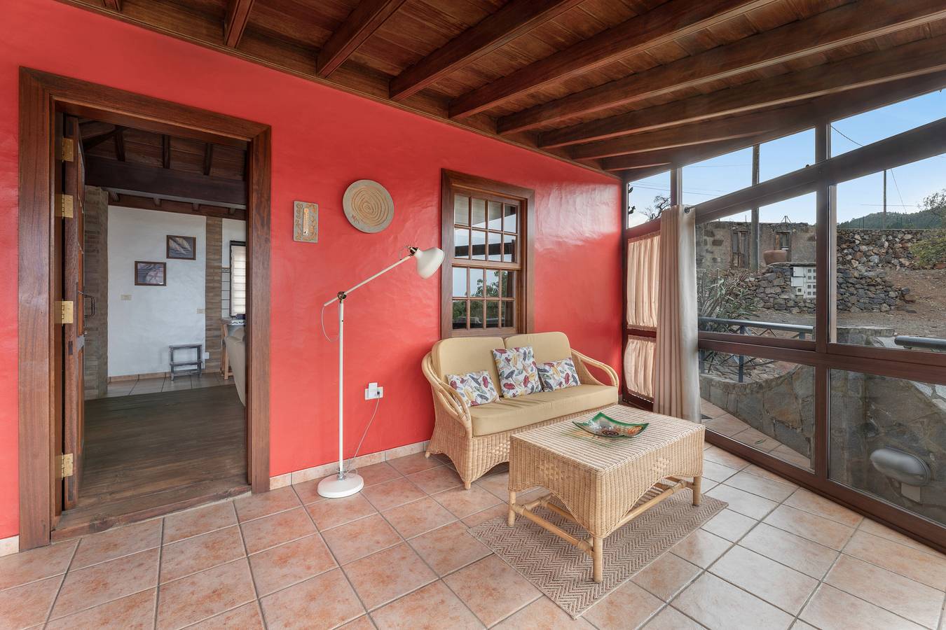 Ganze Wohnung, Ferienwohnung 'Aljibe 2' mit Bergblick, Gemeinschaftspool und Wi-Fi in Las Tricias, Garafía