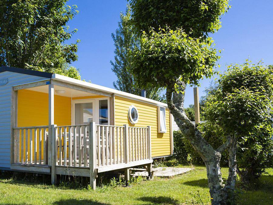 Flower Camping Le Kerleyou - Mobilhome 5 personas - Mobil-home confort 28m² - 2 habitaciones - terraza semi-cubierta - Tv 5 pers. in Douarnenez, Iroise