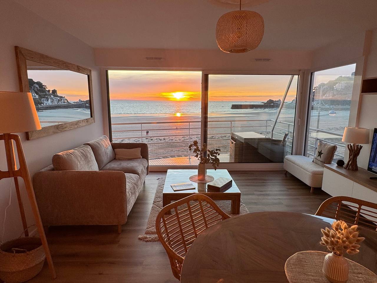 Entire apartment, Sun 7 Val - Magnifique Vue Mer in Pléneuf-Val-André, Côte d’Émeraude