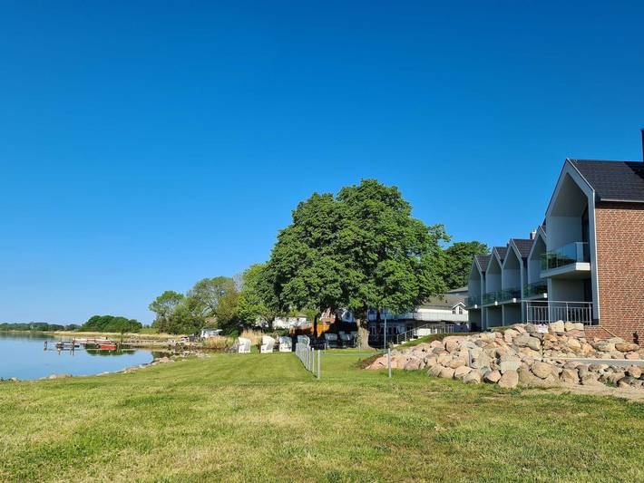 Ferienwohnung für 2 Personen, mit Sauna und Terrasse sowie Ausblick und Seeblick in Alt Reddevitz - 2