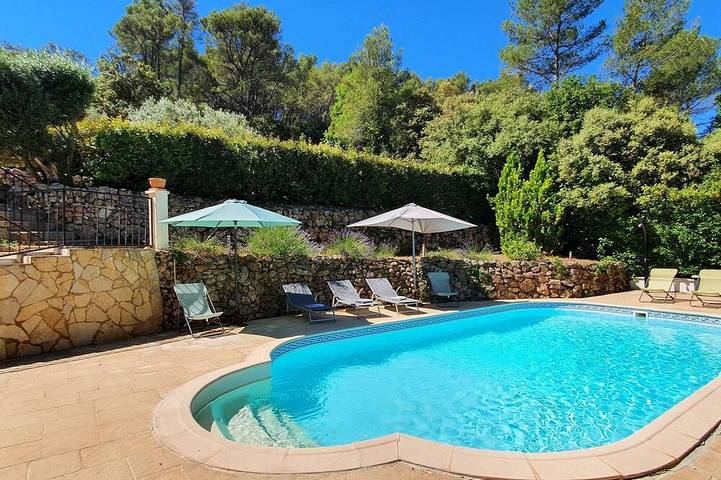Maison de vacances pour 8 personnes, avec jardin et terrasse à Lorgues