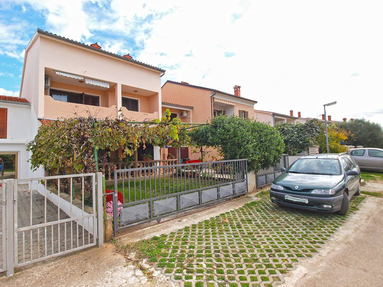 Ganze Wohnung, Ferienwohnung für 2 Personen mit Terrasse in Valbandon, Fazana