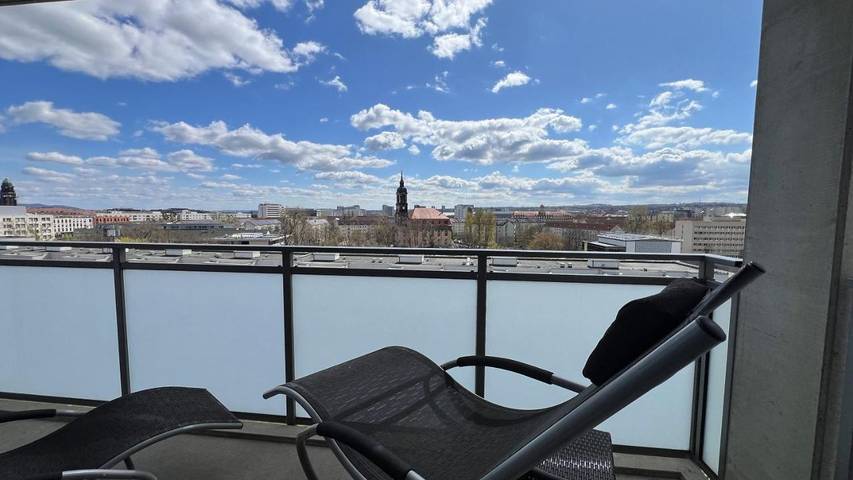 Ferienwohnung für 6 Personen, mit Ausblick und Garten in Dresden