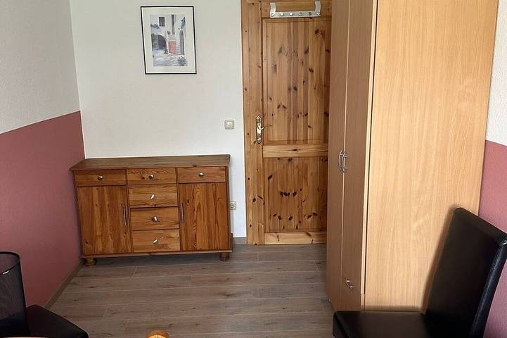 Großes Ferienhaus mit Sonnenterasse, guterzogene Haustiere willkommen in Adenau, Osteifel
