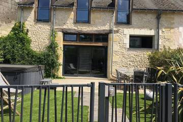 Location de vacances pour 6 personnes, avec jacuzzi ainsi que jardin et terrasse à Azay-le-Rideau