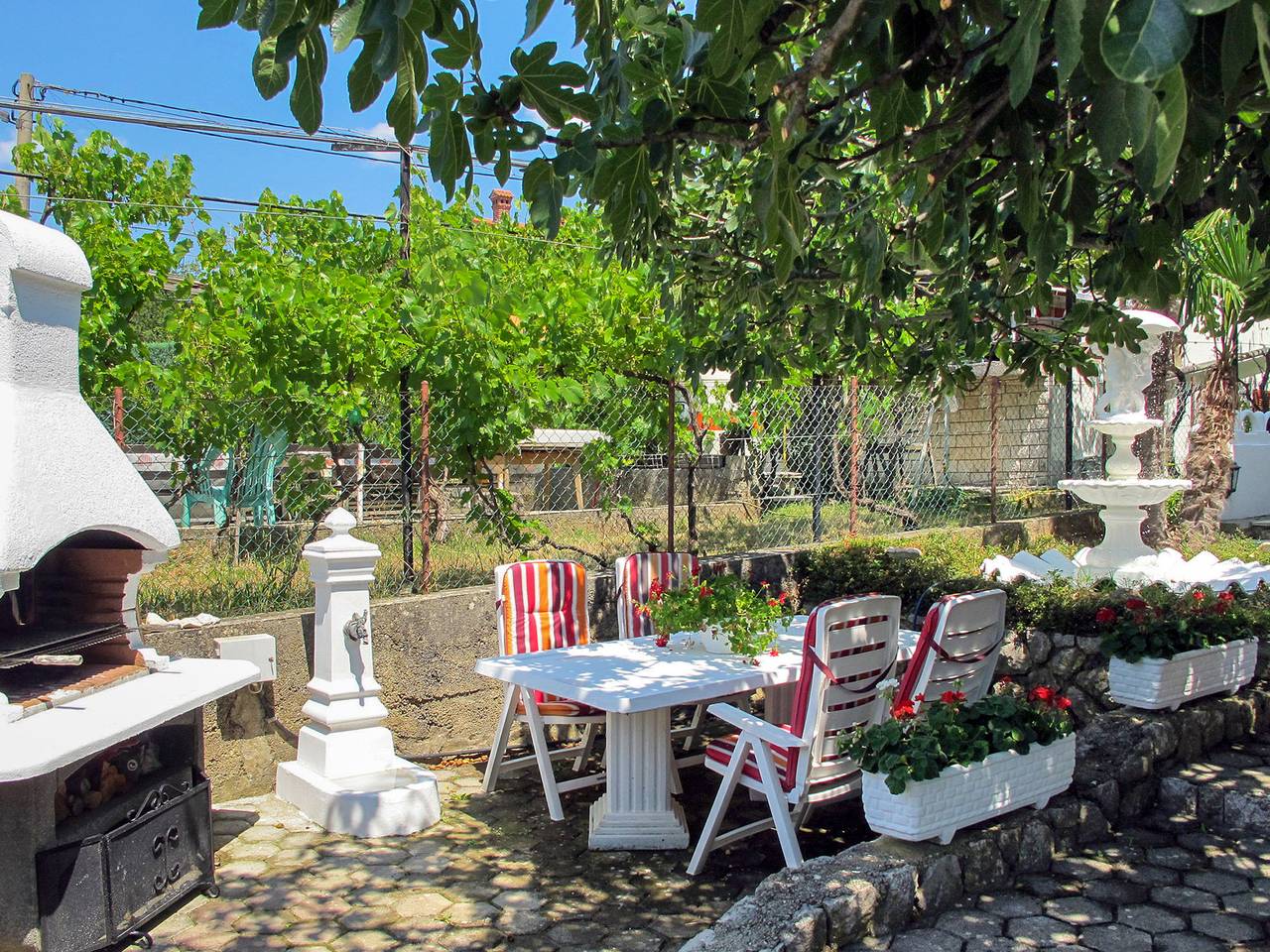 Cijeli apartman, Apartman za odmor za 3 osoba s terasa in Pinezici, Krk