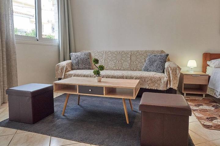 Gîte pour 3 personnes, animaux acceptés dans Pýlos - 2