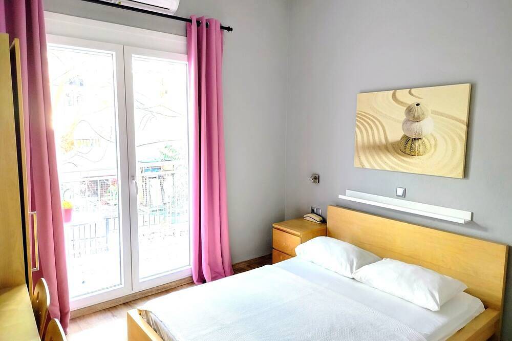 Family-run hotel under German management - 200m from the beach in Agios Syllas, Kavala