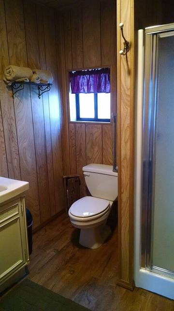 Log Cabin for 6 Guests in Snow Summit, Big Bear Lake, Picture 4