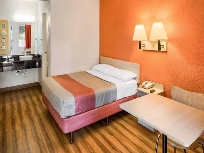 Apartamento entero, 1 cama tamaño queen | No fumadores in Paine Field (Washington), Condado de Snohomish